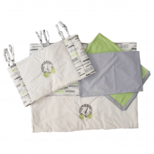 4 Piece Baby Bedding Set - Lion